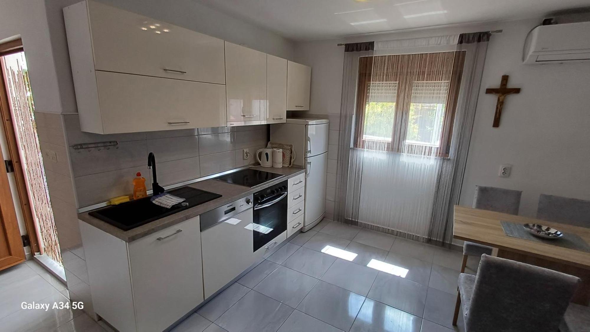 Leo Apartment Vir Luaran gambar