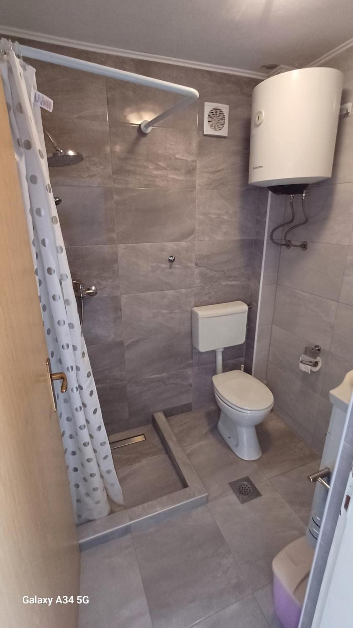 Leo Apartment Vir Luaran gambar